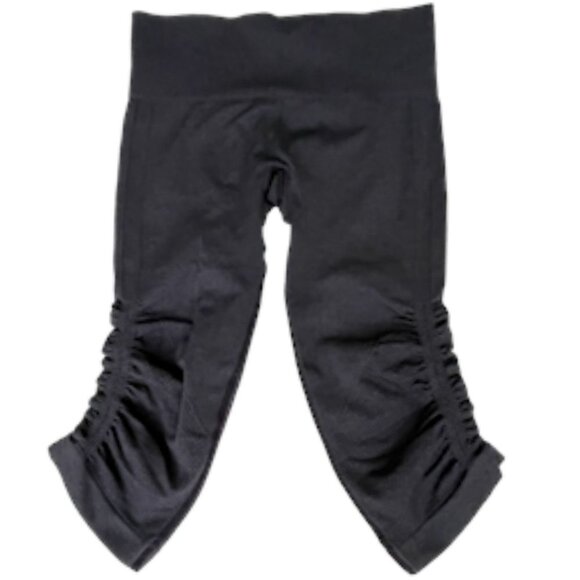 lululemon athletica In The Flow Crop II Charcoal  Size 4 - Picture 4 of 8